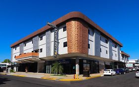 Hotel Puerta Del Sol